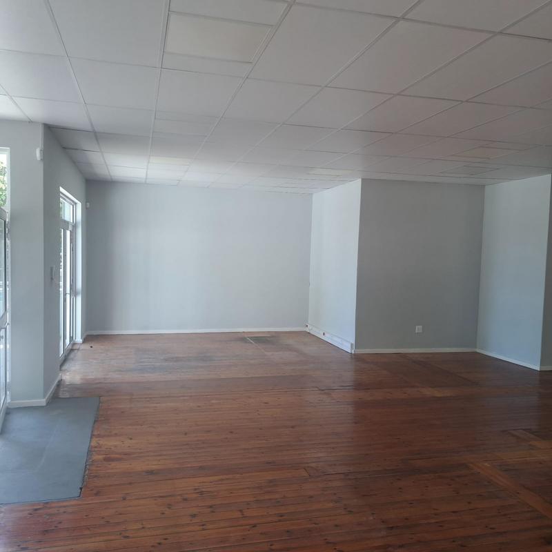 To Let commercial Property for Rent in Walmer Eastern Cape